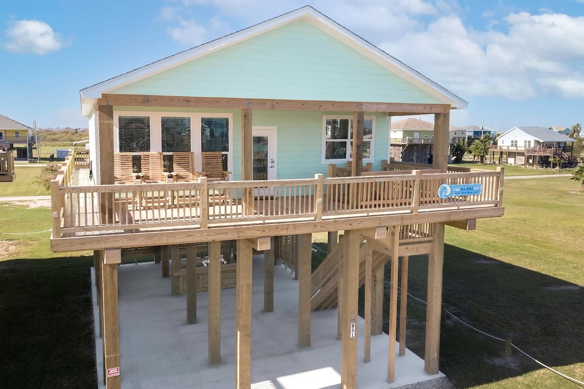 Blue Wave Vacation Rentals – Sea Bliss