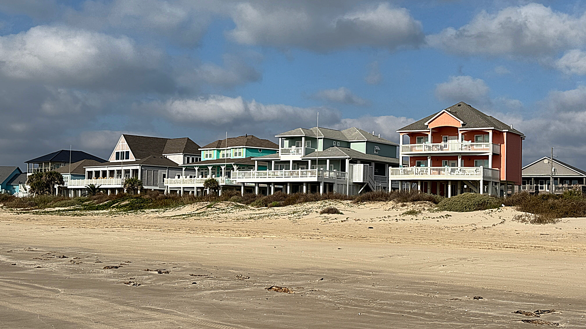 Untitled (21) Beach House Vacation Rental with a view to water.