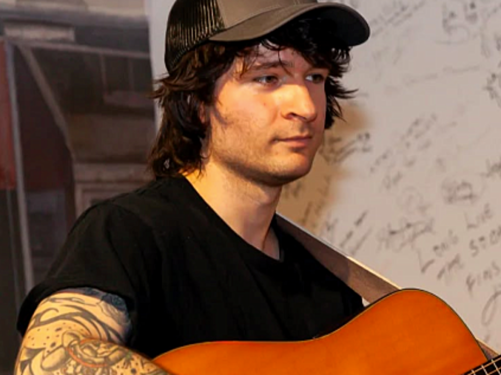 Sequoia Rose Musician - Bolivar Peninsula Texas Tourism Vacations and Events