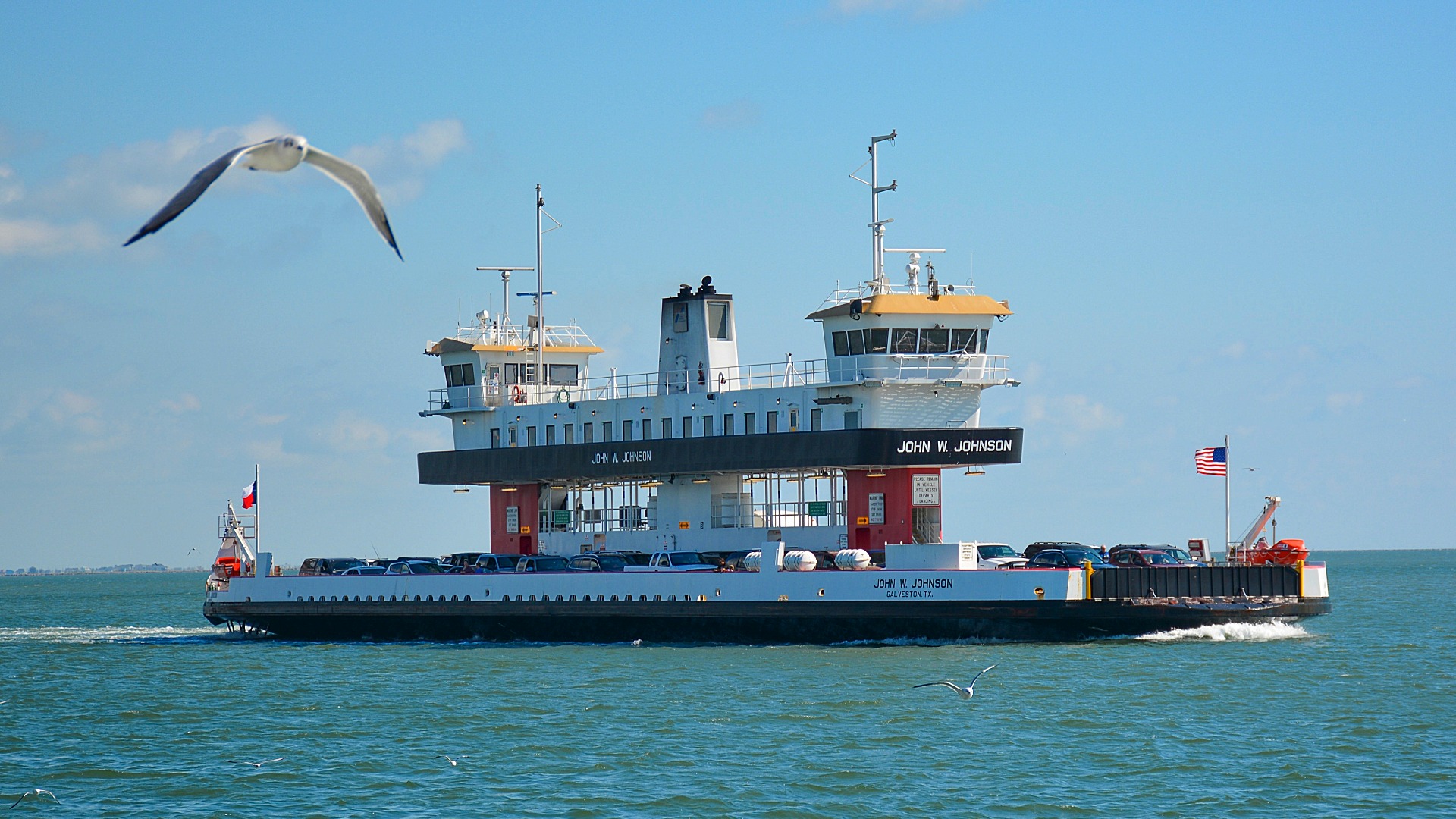 Galveston Bolivar ferry underway